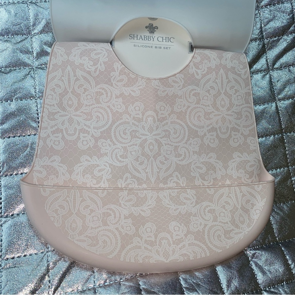 Shabby Chic Floral Silicone Baby Bibs Set of 2  Ages 6‎ Months + New